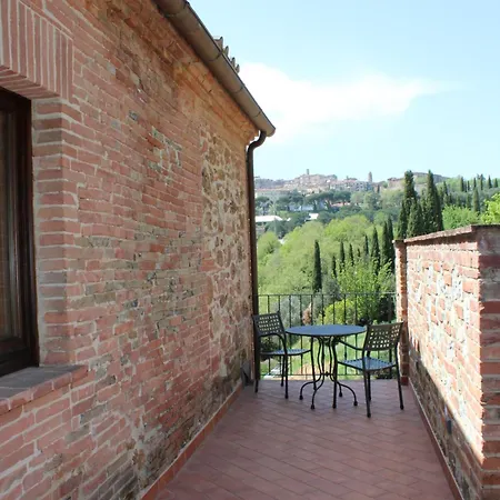 Hotel Nuovo Etruria 3*